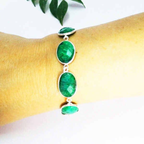 925 Sterling Silver Emerald Bracelet Handmade Jewelry Gemstone Birthstone Bracelet hand picture