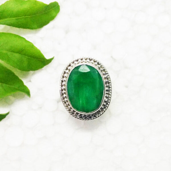 925 Sterling Silver Emerald Ring Handmade Jewelry Gemstone Birthstone Ring front picture