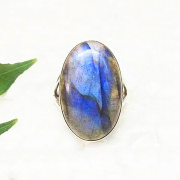 925 Sterling Silver Labradorite Ring Handmade Jewelry Gemstone Birthstone Ring front picture