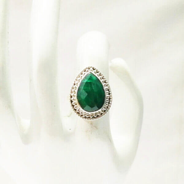 925 Sterling Silver Emerald Ring Handmade Jewelry Gemstone Birthstone Ring hand picture