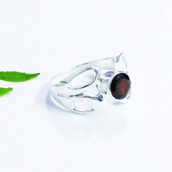 925 Sterling Silver Garnet Ring Handmade Jewelry Gemstone Birthstone Ring side picture