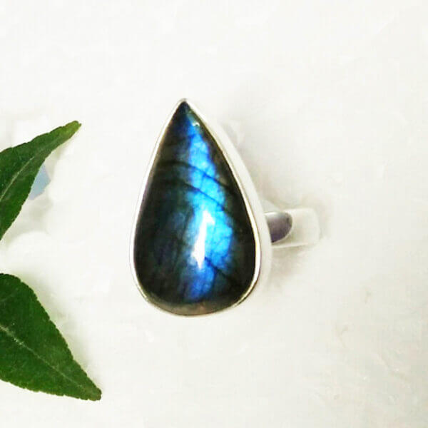 925 Sterling Silver Labradorite Ring Handmade Jewelry Gemstone Birthstone Ring front picture