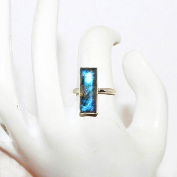 925 Sterling Silver Labradorite Ring Handmade Jewelry Gemstone Birthstone Ring hand picture