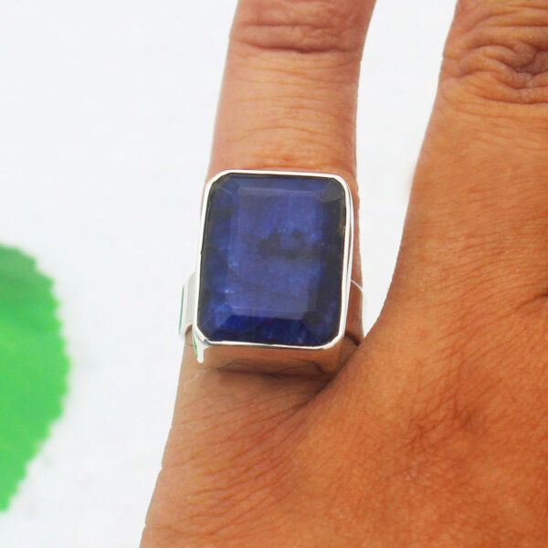 925 Sterling Silver Blue Sapphire Ring Handmade Jewelry Gemstone Birthstone Ring hand picture