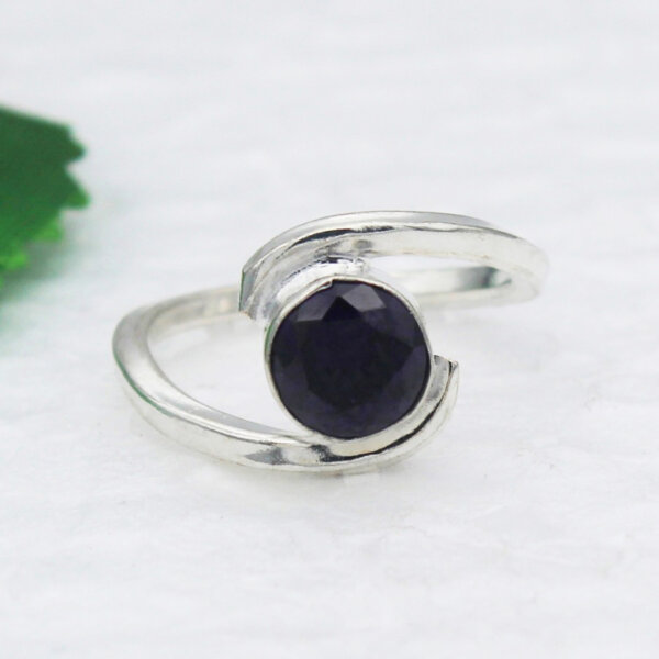 925 Sterling Silver Black Onyx Ring Handmade Jewelry Gemstone Birthstone Ring front picture