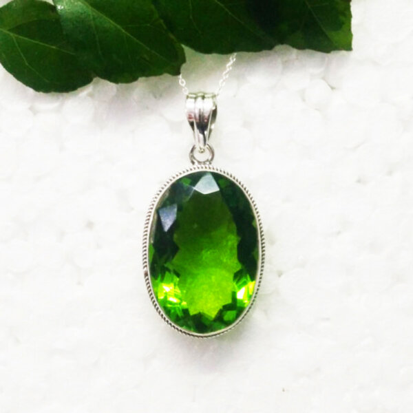 925 Sterling Silver Peridot Necklace Handmade Jewelry Gemstone Birthstone Pendant front picture