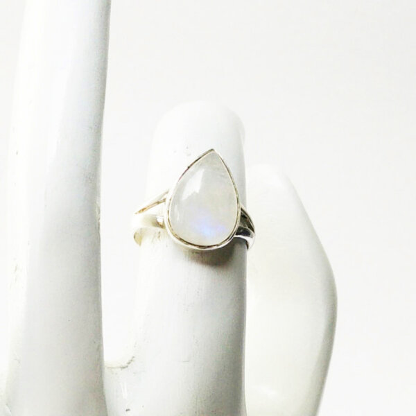 925 Sterling Silver Rainbow Moonstone Ring Handmade Jewelry Gemstone Birthstone Ring hand picture