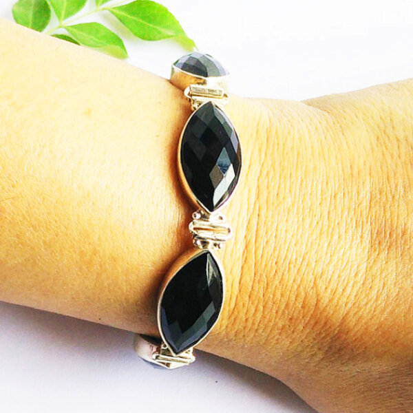 925 Sterling Silver Black Onyx Bracelet Handmade Jewelry Gemstone Birthstone Bracelet hand picture