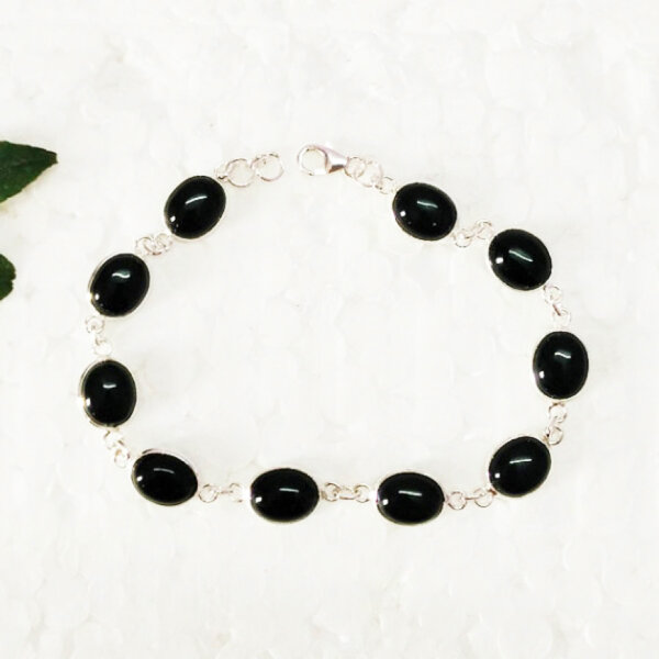 925 Sterling Silver Black Onyx Bracelet Handmade Jewelry Gemstone Birthstone Bracelet front picture