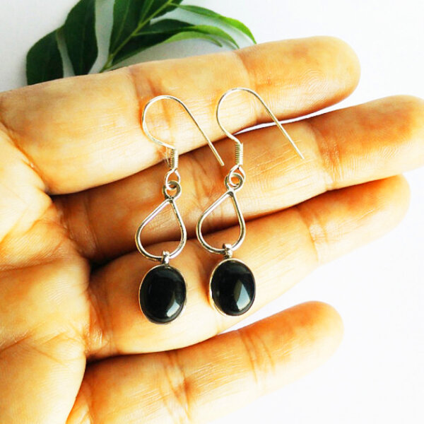 925 Sterling Silver Onyx Earrings Handmade Jewelry Gemstone Birthstone Earrings hand picture