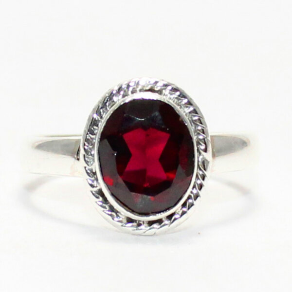 925 Sterling Silver Garnet Ring Handmade Jewelry Gemstone Birthstone Ring front picture