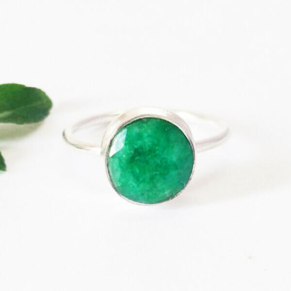 925 Sterling Silver Emerald Ring Handmade Jewelry Gemstone Birthstone Ring front picture