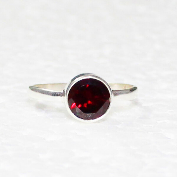 925 Sterling Silver Garnet Ring Handmade Jewelry Gemstone Birthstone Ring front picture